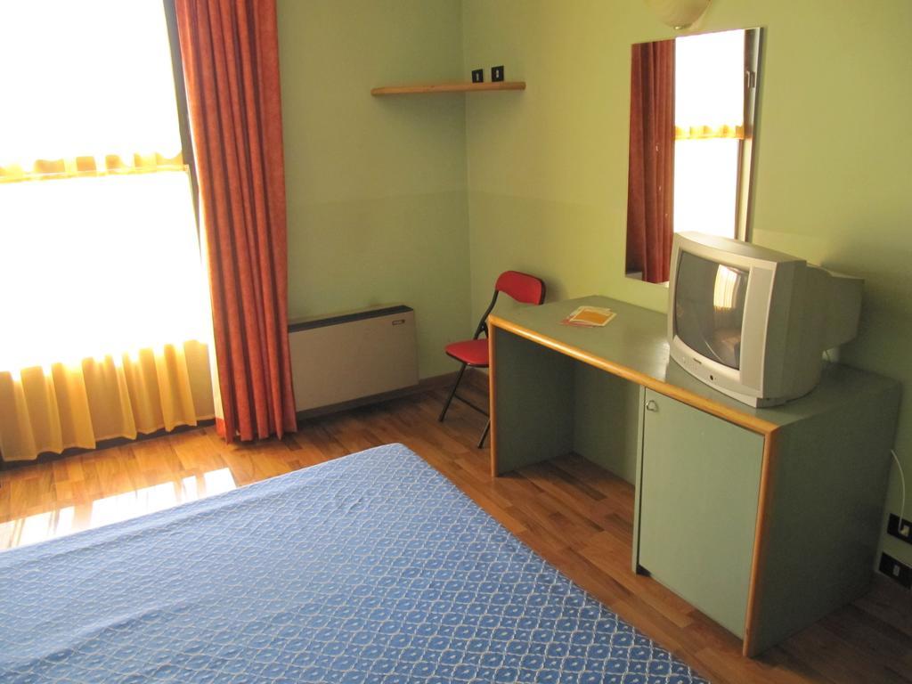 Orzihotel Orzivecchi Екстер'єр фото