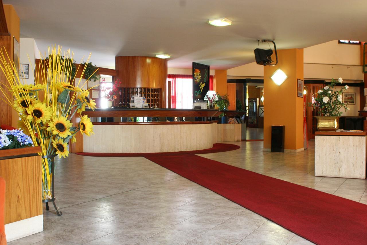 Orzihotel Orzivecchi Екстер'єр фото