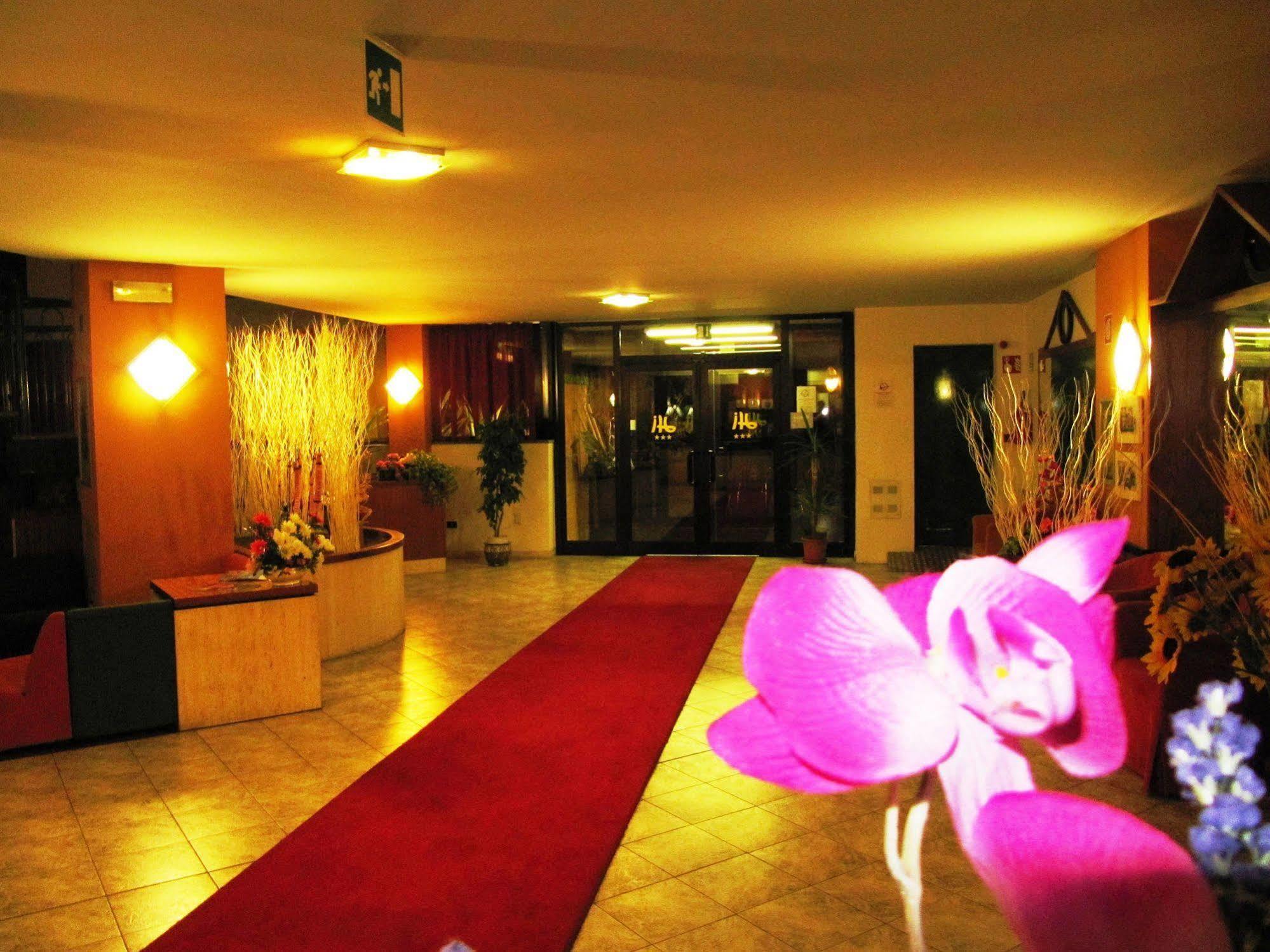 Orzihotel Orzivecchi Екстер'єр фото
